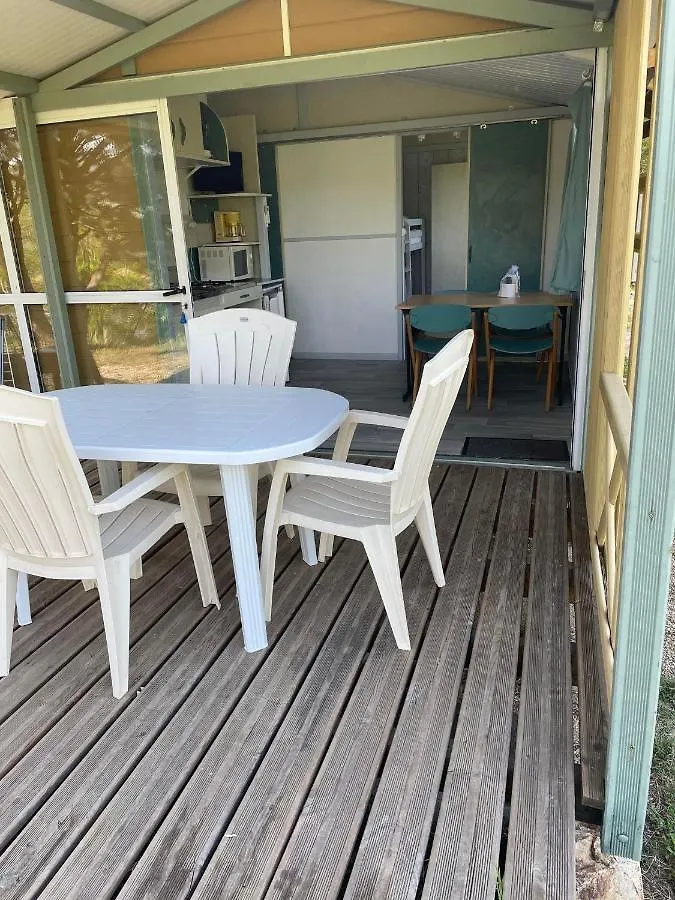 Domaine Camping Les Roches Hotel Le Crestet