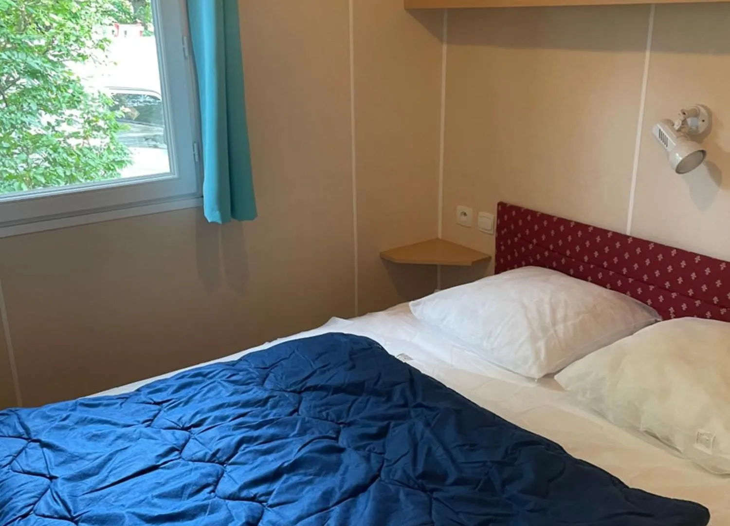 Domaine Camping Les Roches Hotel Le Crestet