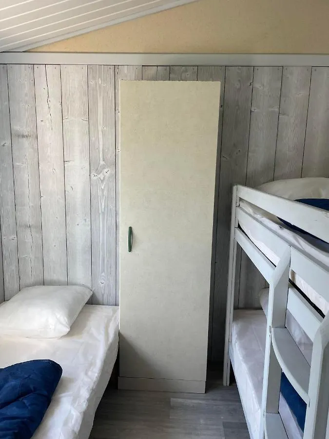 Camping Les Roches Villa Crestet Le Crestet